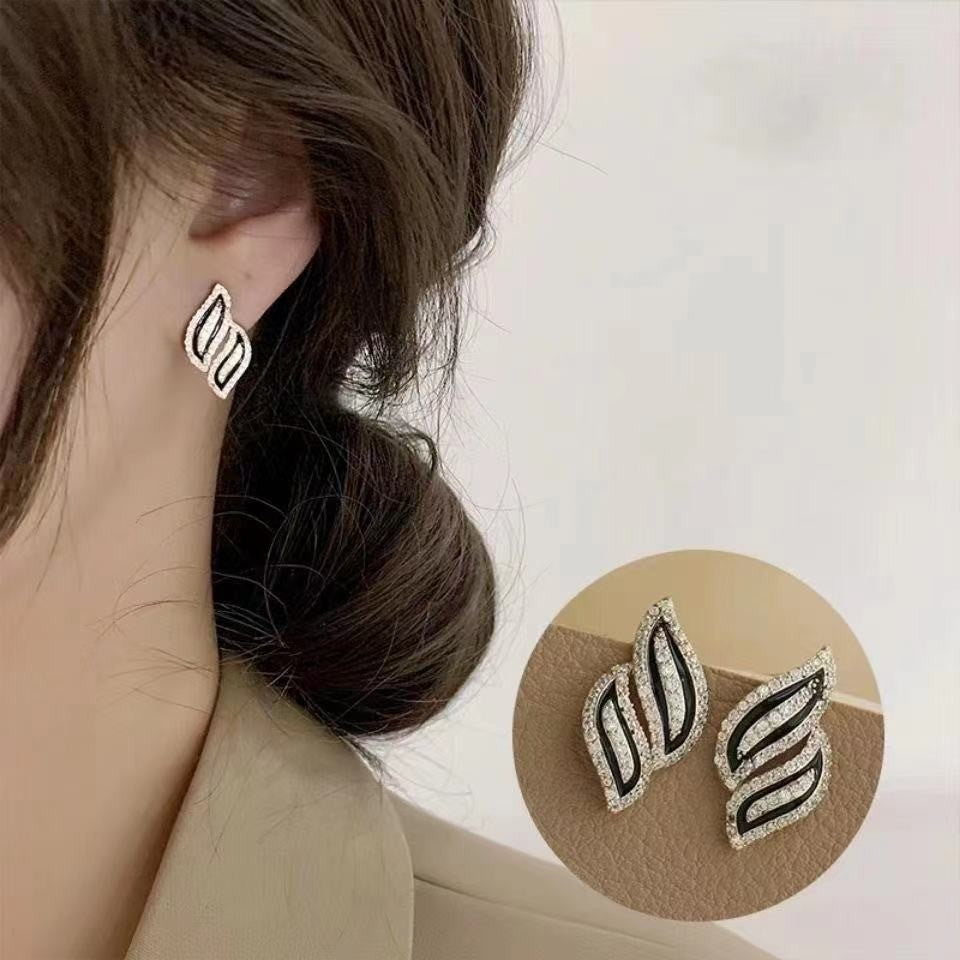 6 Set - Micro-diamond leaf earrings (Mix Colors) (Unit price 35)