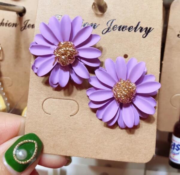 6 Set - Colorful chrysanthemum flower earrings (Mix color) (Unit price 33)