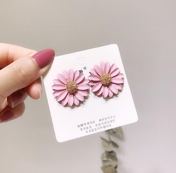 6 Set - Colorful chrysanthemum flower earrings (Mix color) (Unit price 33)