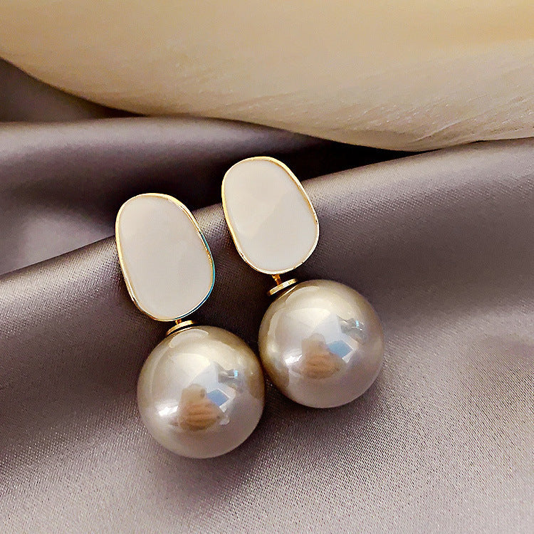6 Set - Celebrity pearl earrings (Mix Color) (Unit price 35)