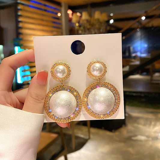 6 pc - New large pearl earrings (Unit Price - 53)