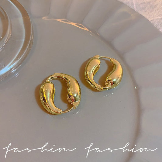6 Set - Hot style earrings - Golden (Unit price 35)