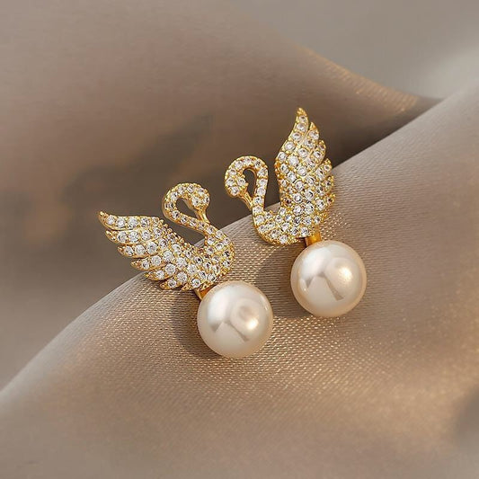 6 Pc - Korean swan pearl earrings (Unit Price - 21)