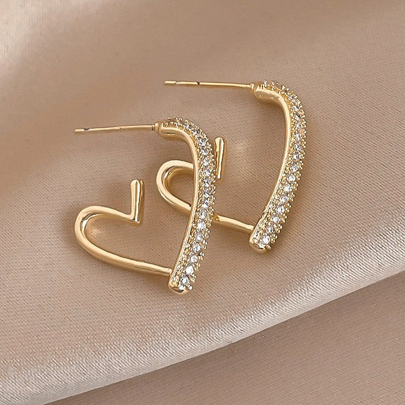 6 Pairs - Lovely earrings (1 Pair Price - 35)