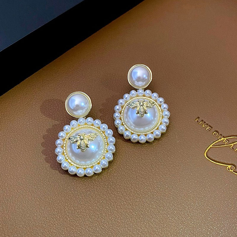 6 Set - Small Chanel style earrings (Unit price 42)