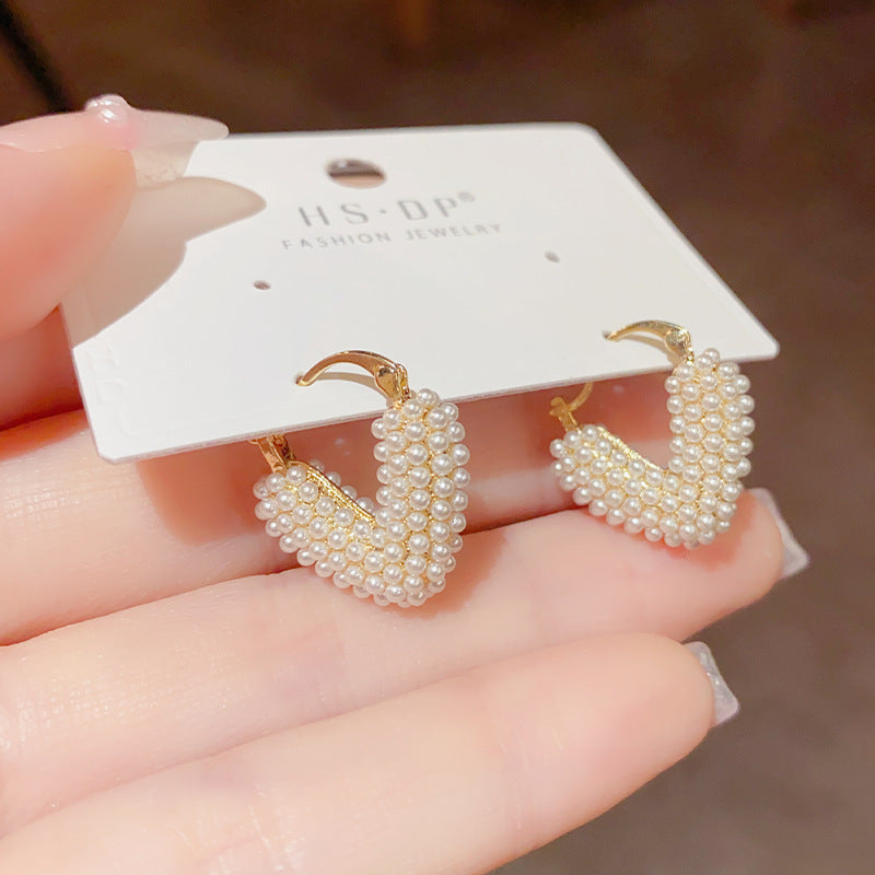 6 Set - Sweet millet bead love earrings (Unit price 44)