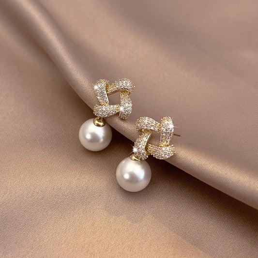 6 Set - Square pearl earrings (Unit price 28)