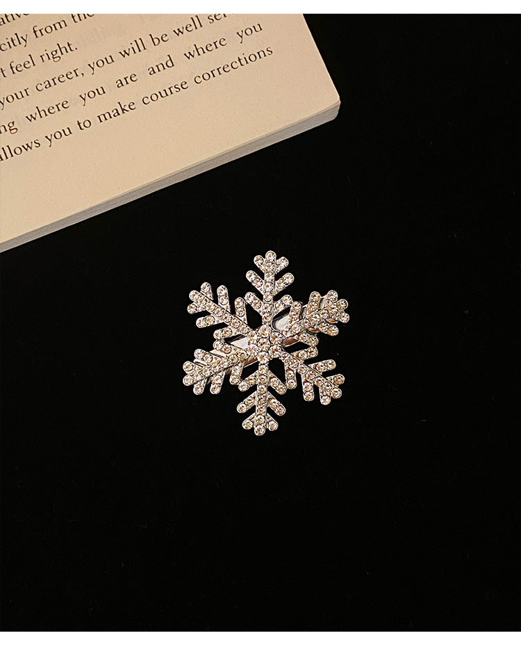 10 Pc - Snowflake small Pearl hairpin opp packing (1 Pc Price - 10)