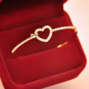 6 Pc - Full of diamonds hollow love bracelet - Golden (Unit Price - 31)