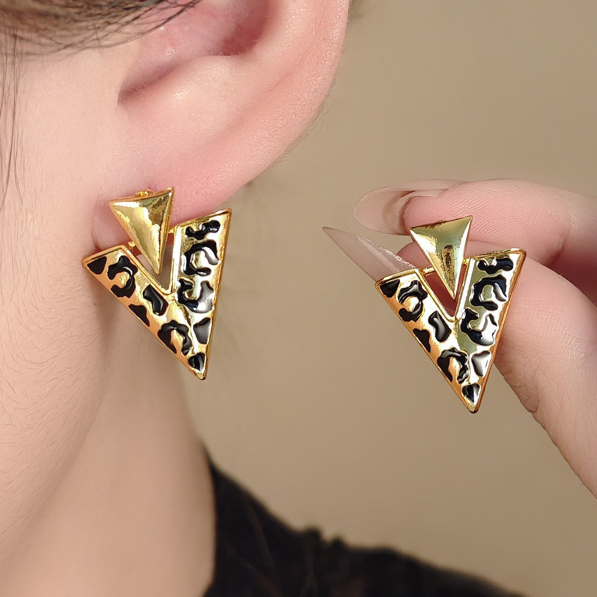 6 Pairs - Leopard print V-shaped earrings (1 Pair Price - 23)