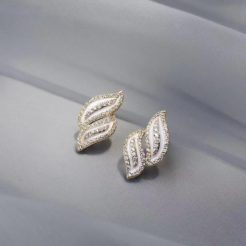 6 Set - Micro-diamond leaf earrings (Mix Colors) (Unit price 35)