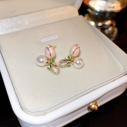 6 Set - Pearl tulip flower earrings (Unit price 23)