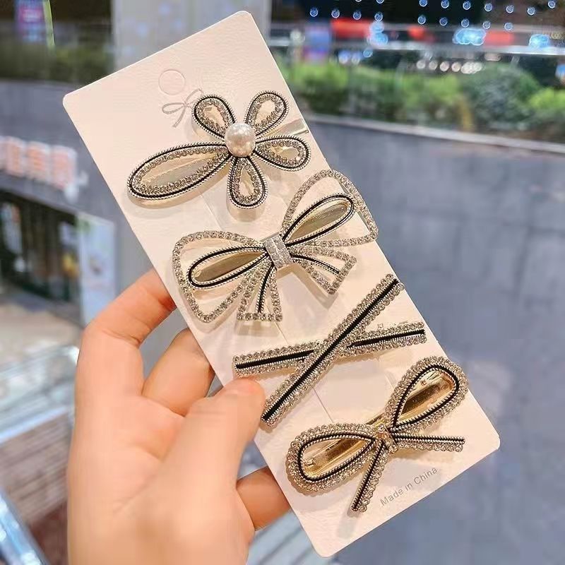 Rhinestone bow tie 4-piece set hairclip Card Packing