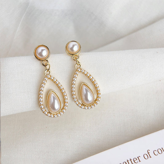 6 Set - French elegant palace style teardrop pearl earrings (Unit price 30)