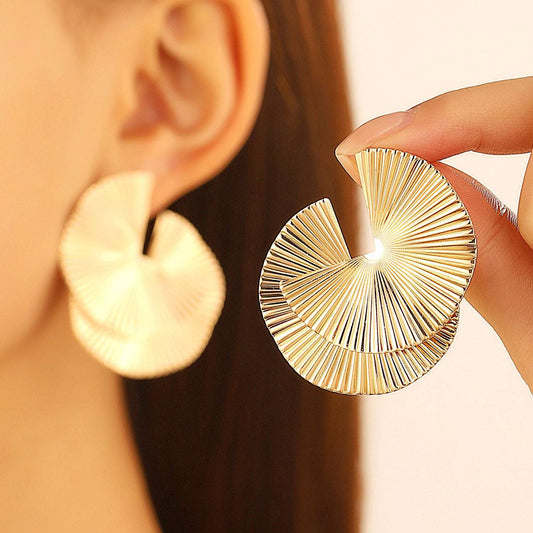 5 Pc - Gold/silver Elegant Design Earings (Unit Price 44)