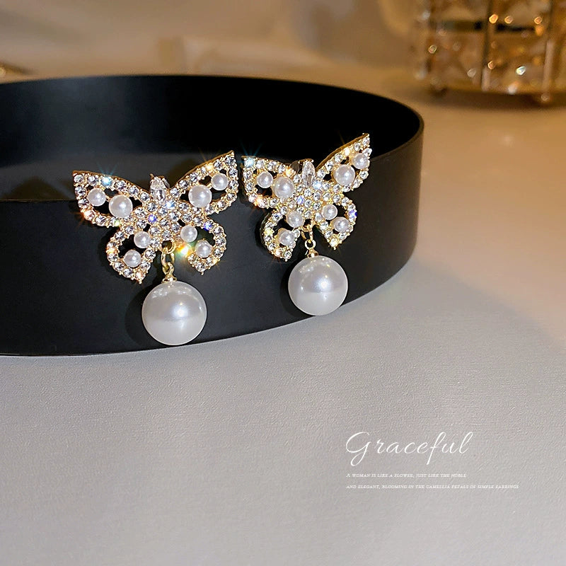 6 Set - Pearl butterfly earrings (1 Set price - 42)