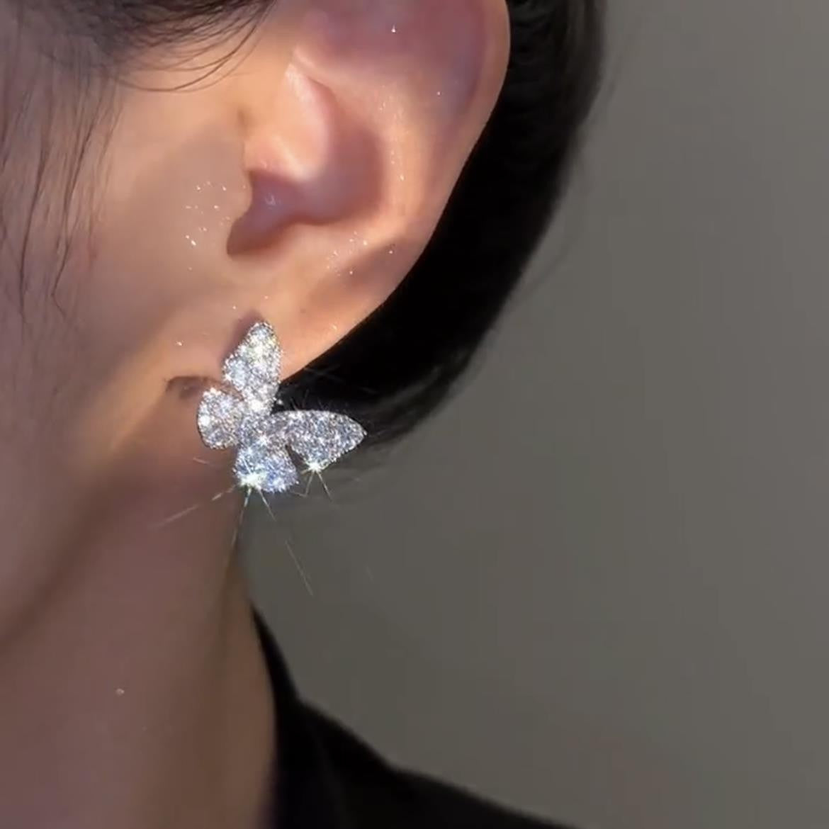 6 Set - Silver butterfly earrings (Unit price 25)