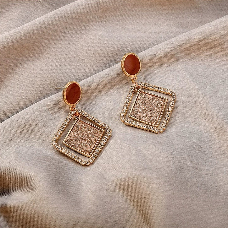 6 Set - High-end super flash hollow double diamond earrings (1 Set price - 51)