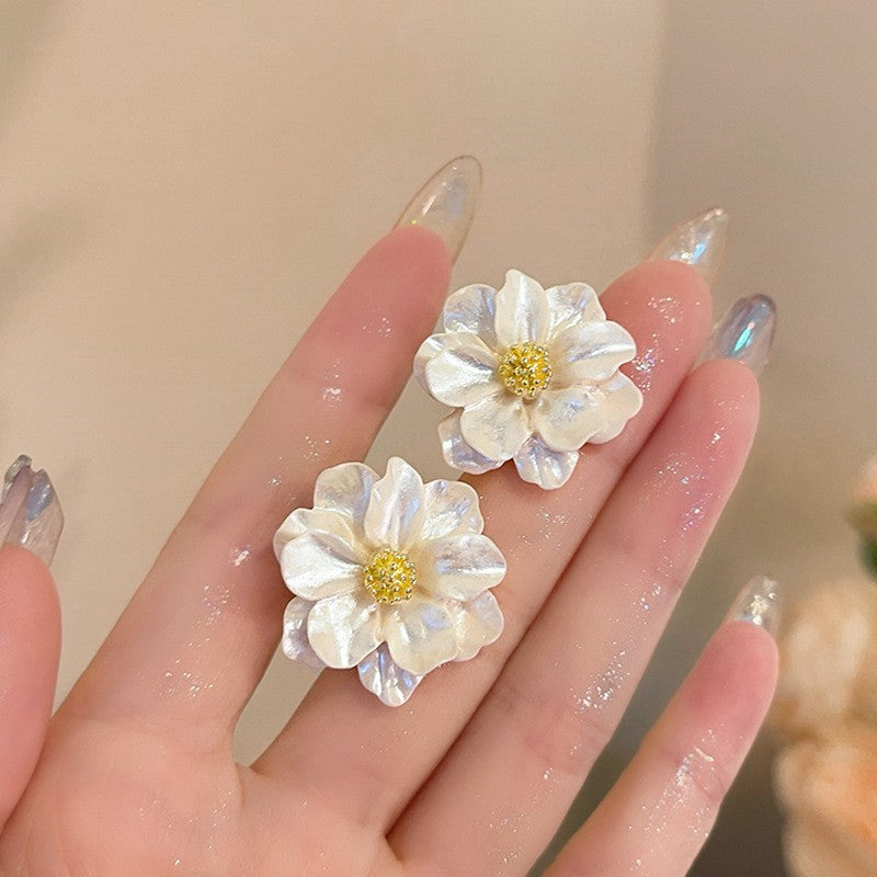 6 Set - camellia earrings (Mix color) (Unit price 21)
