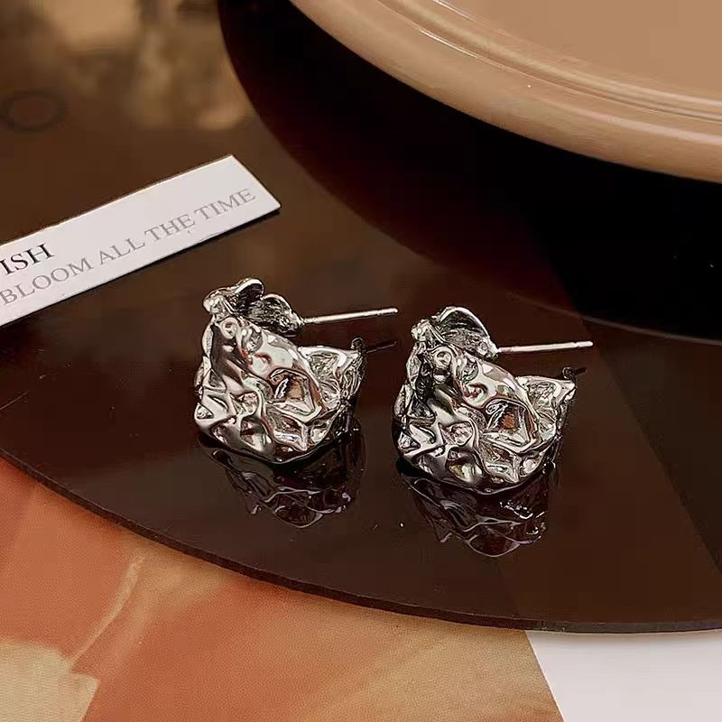 6 Set - Lava C circle earring - Silver (Unit price 24)