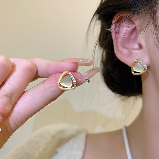 6 Set - Cat's eye stone triangle earrings (1 Set price - 24)
