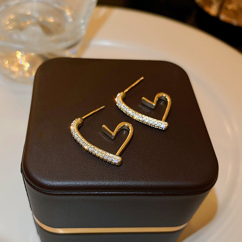 6 Set - Love earrings (Unit price 34)