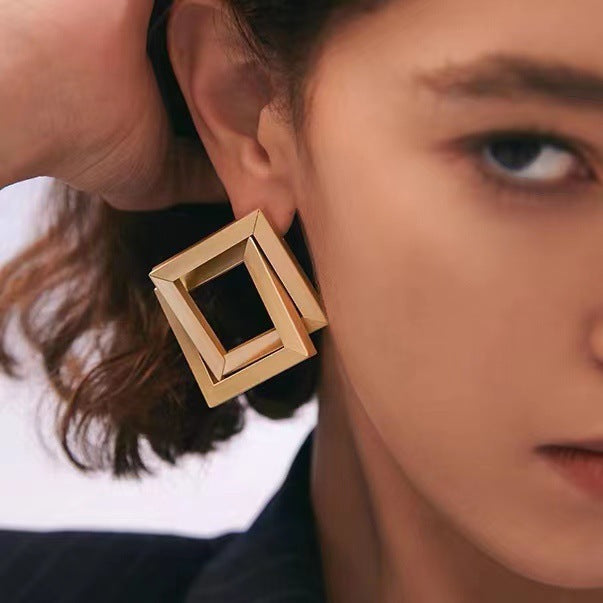 6 Set - Double-layer square earrings (Unit price 42)