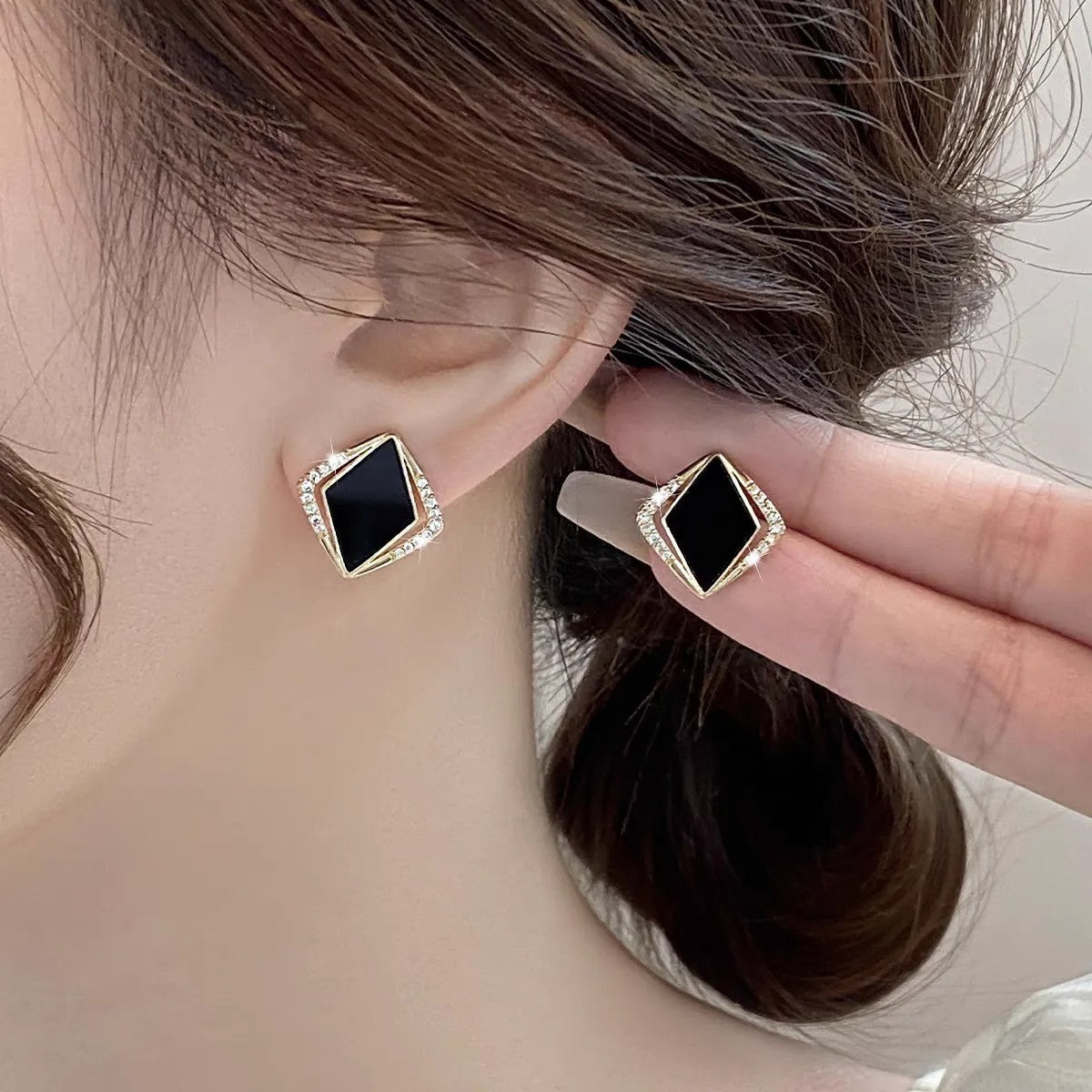 6 Pairs - Black Diamond-Shaped Stud Earrings (1 Pair Price - 20)