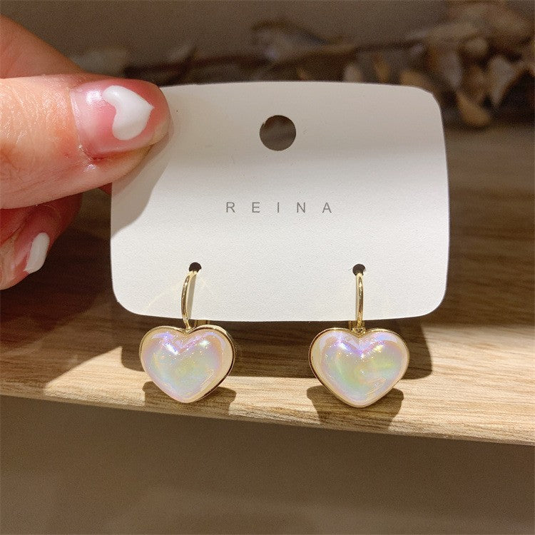 6 Set - Mermaid Pearl heart earrings (Unit price 35)