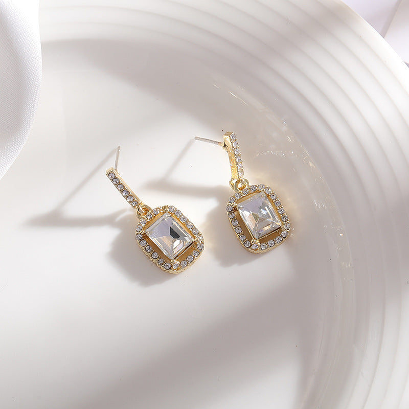 6 Set - Gemstone earrings (Mix color) (Unit price 26)