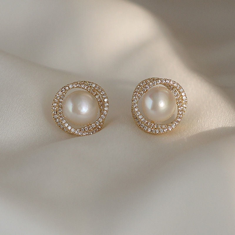6 Pairs - Retro Fashion Earrings (1 Pair Price - 19)