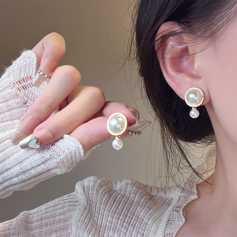 6 Set - French light luxury circle earrings (Unit price 26)
