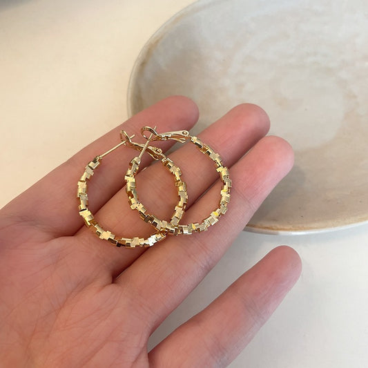 6 Set - Broken round earrings - Golden (Unit price 21)