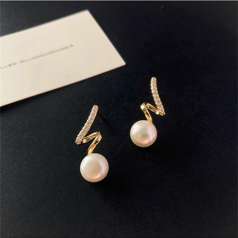 12pcs- Twisted diamond pearl earrings (Unit Price -22)