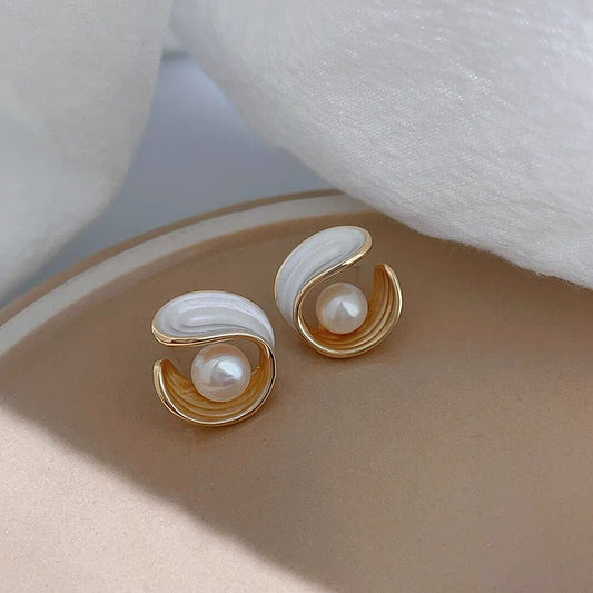 6 Pairs - French Retro Pearl Earrings (1 Pair Price - 24)