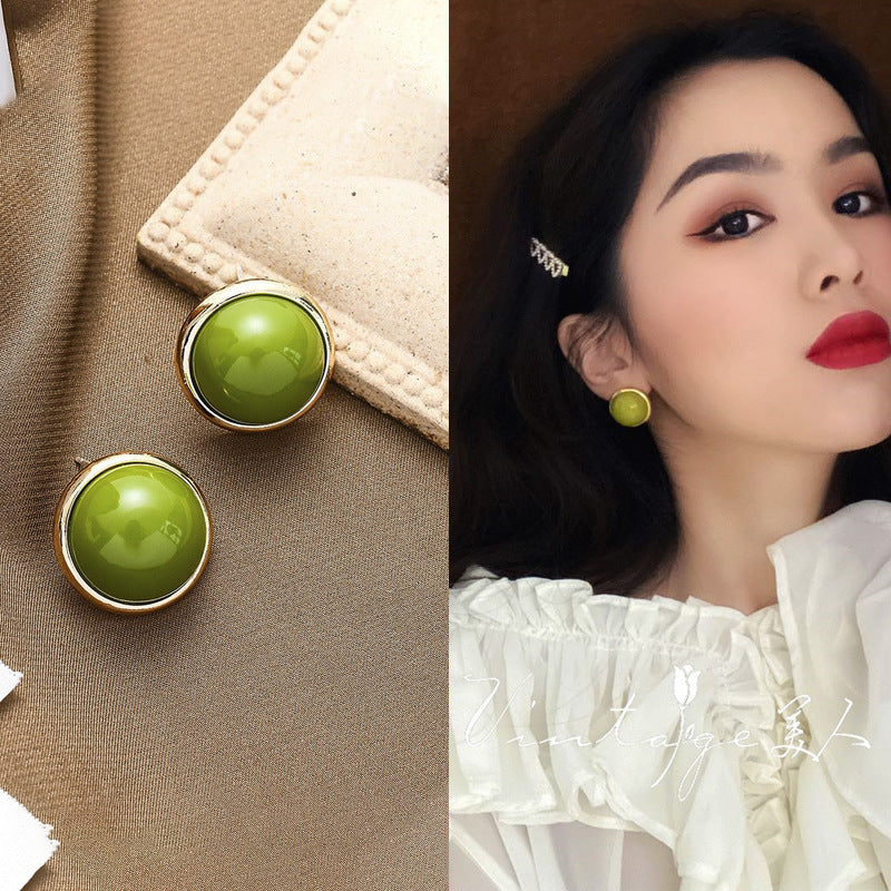 6 Set - Retro avocado green earrings (1 Set price - 21)