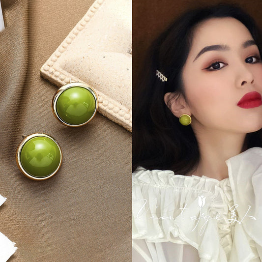 6 Set - Retro avocado green earrings (1 Set price - 21)