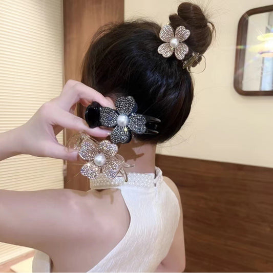 3 Pc - Full Rhinestone Four-Leaf Clover Claw Clip (Mix Color) (1 Pc Price - 36)