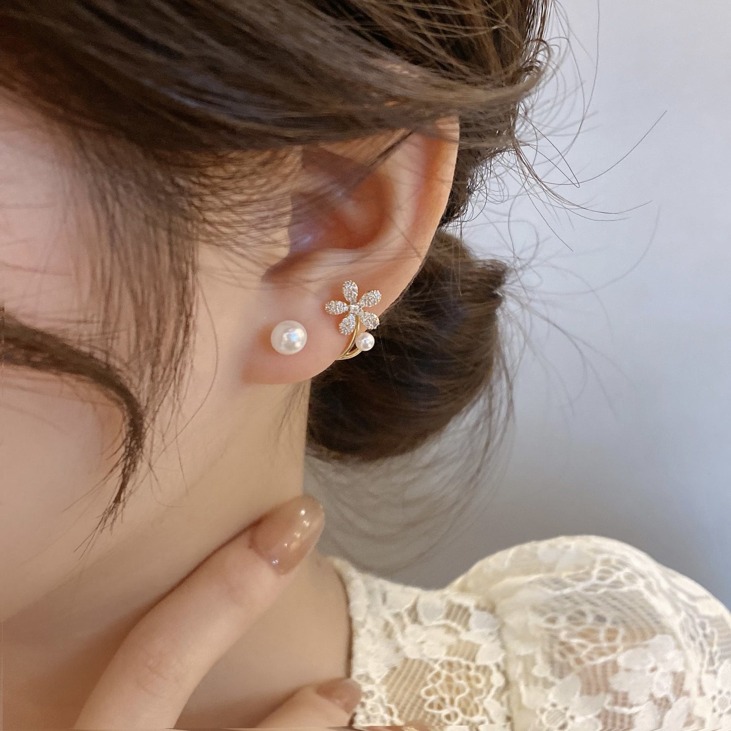 6 Set - Back Hanging Flower Earring (Unit price 22)