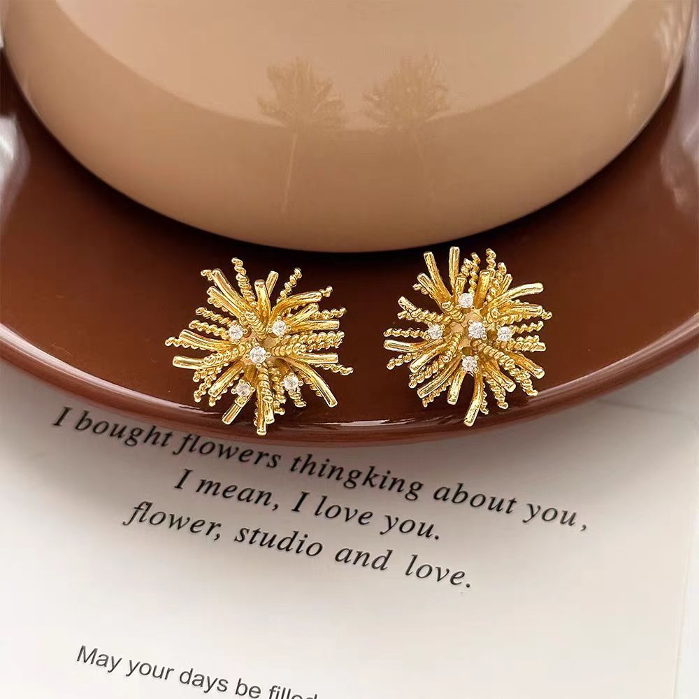 6 Pairs - Dandelion Fireworks Earrings - Golden (1 Pair Price - 25)