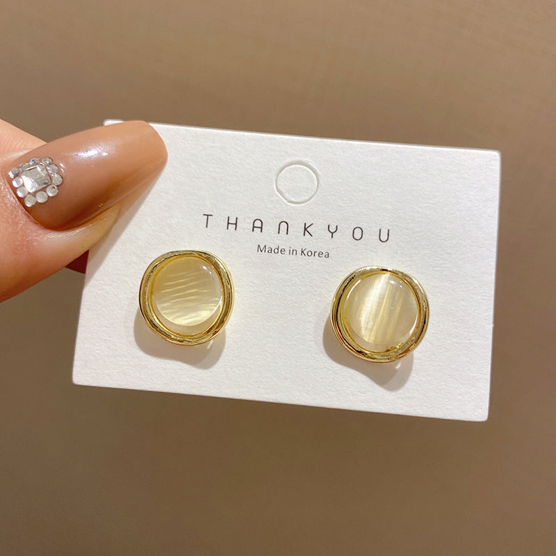 6 Set - Korean high-end cat's eye round earrings (Unit price 17)