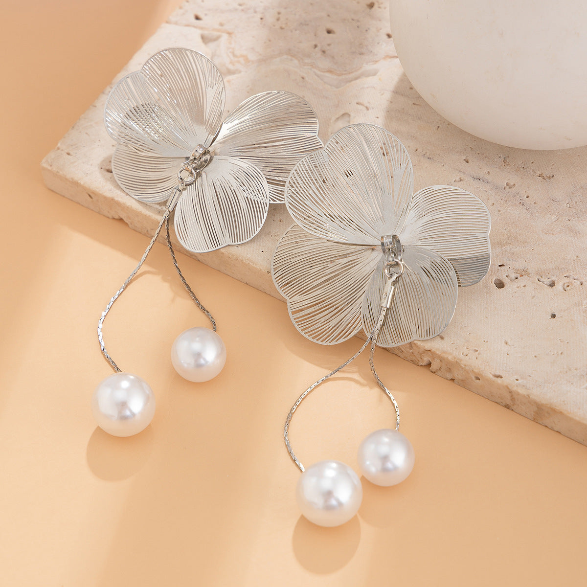 6 Set - Three-dimensional ginkgo flower earrings - Silver (Unit price 53)