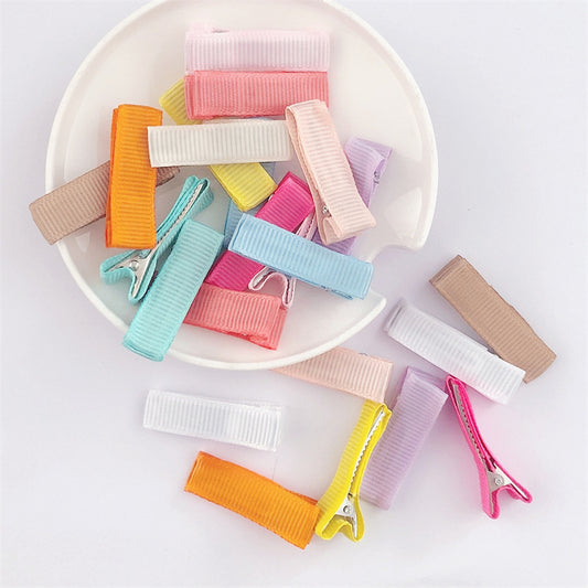 3.5 cm Fully Covered Fabric Clip Accessories, Small DIY Duckbill Clip, Handmade Jewelry Making and Wholesale (Pack of 50) (mix color)