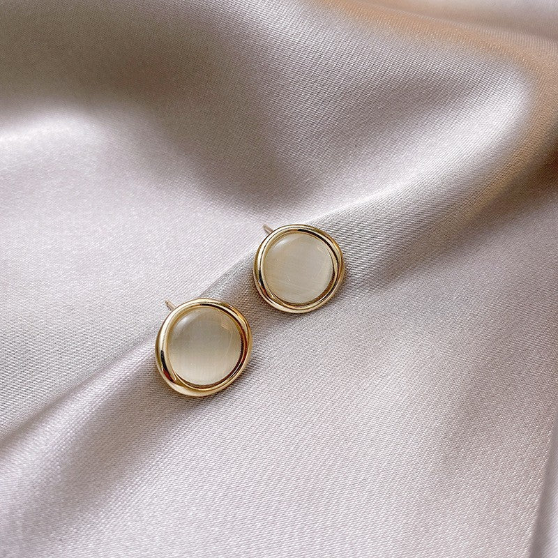 6 Set - Korean high-end cat's eye round earrings (Unit price 17)