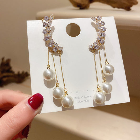 6 Set - New style diamond ear clips (Unit price 60)