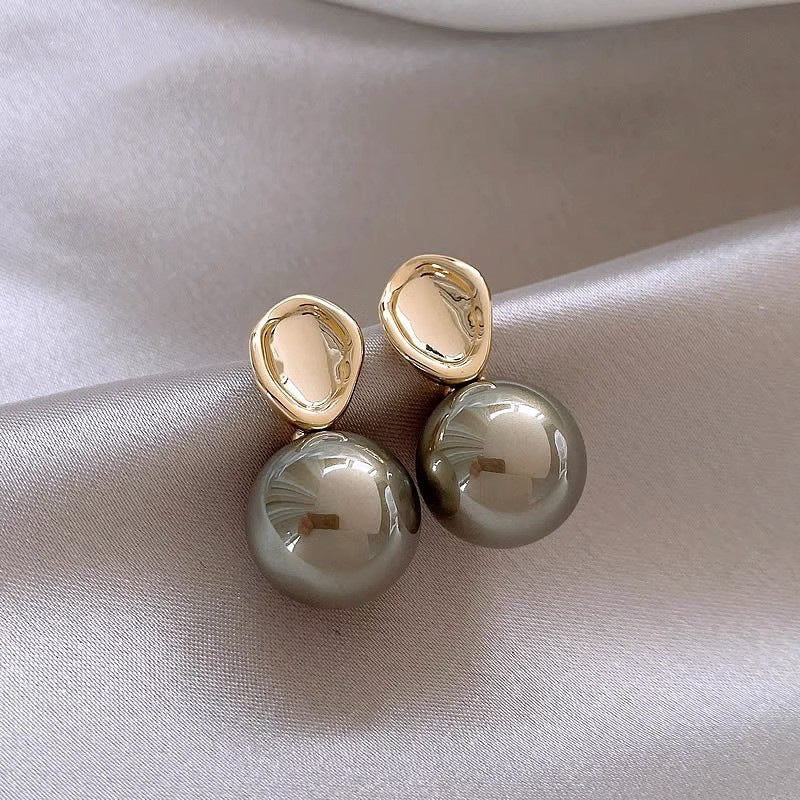 6 Pairs - Metallic Gray Pink Pearl Earrings (Mx Color)  (1 Pair Price - 30)