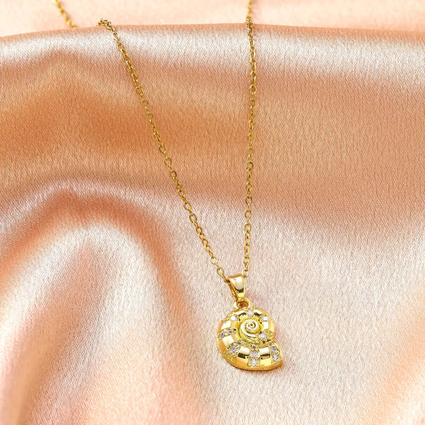 3 Pc - Anti Tarnish Zircon new shell necklace gold (1 Pc Price - 62)