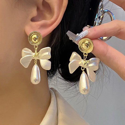 6 Set - French retro bow drop pearl earrings (1 Set price - 37)