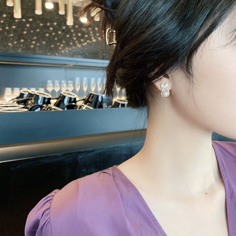 6 Set - Simple new Korean small bow pearl earrings (1 Set price - 26)