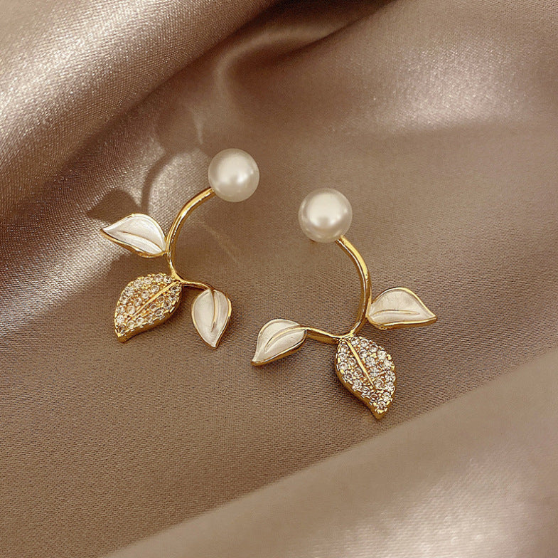 6 Set - Pearl leaf earrings  (1 Set price - 33)